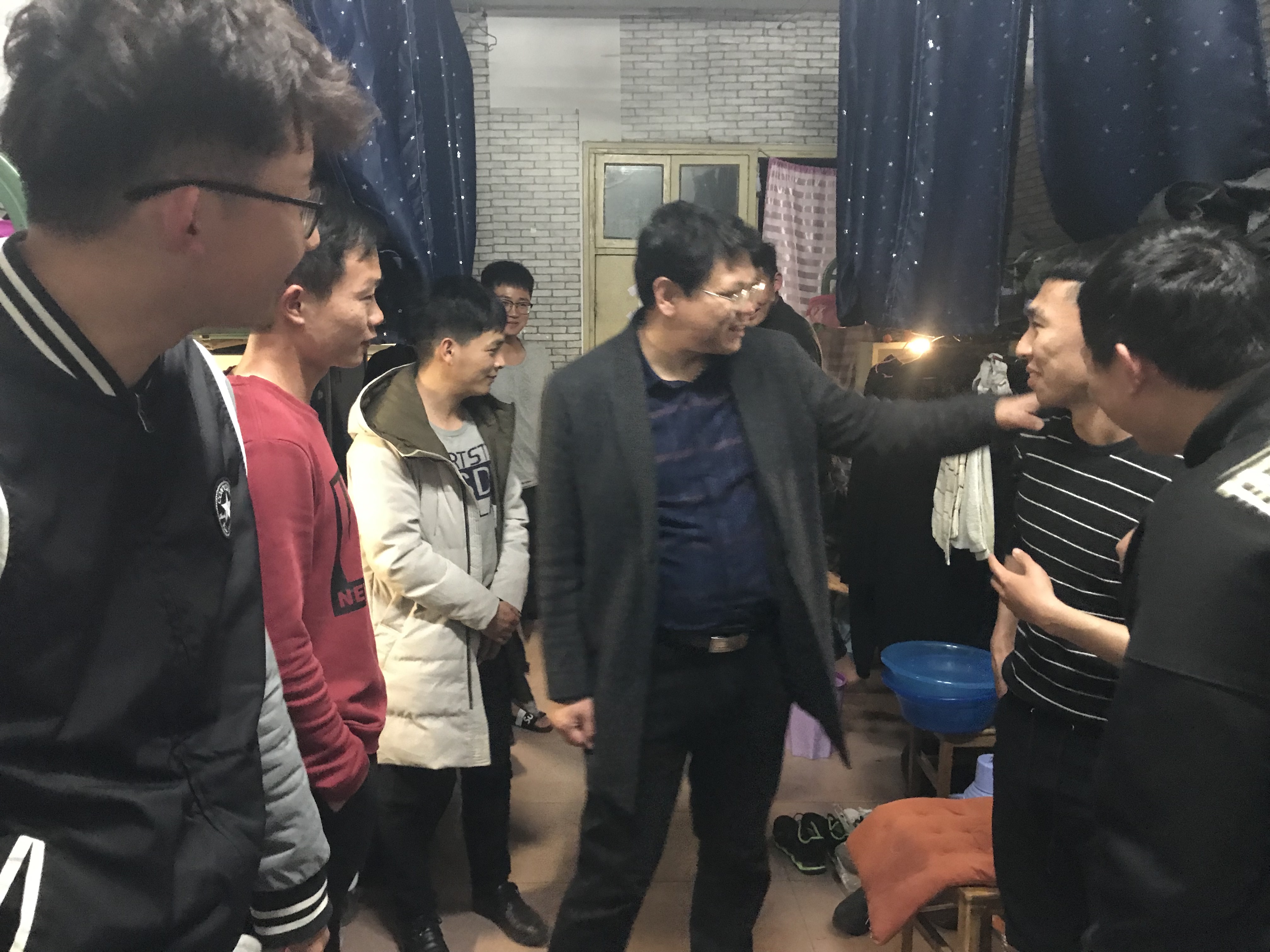 2.jpg hg皇冠官网