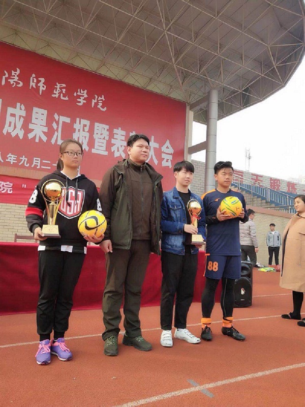 111.jpg hg皇冠官网