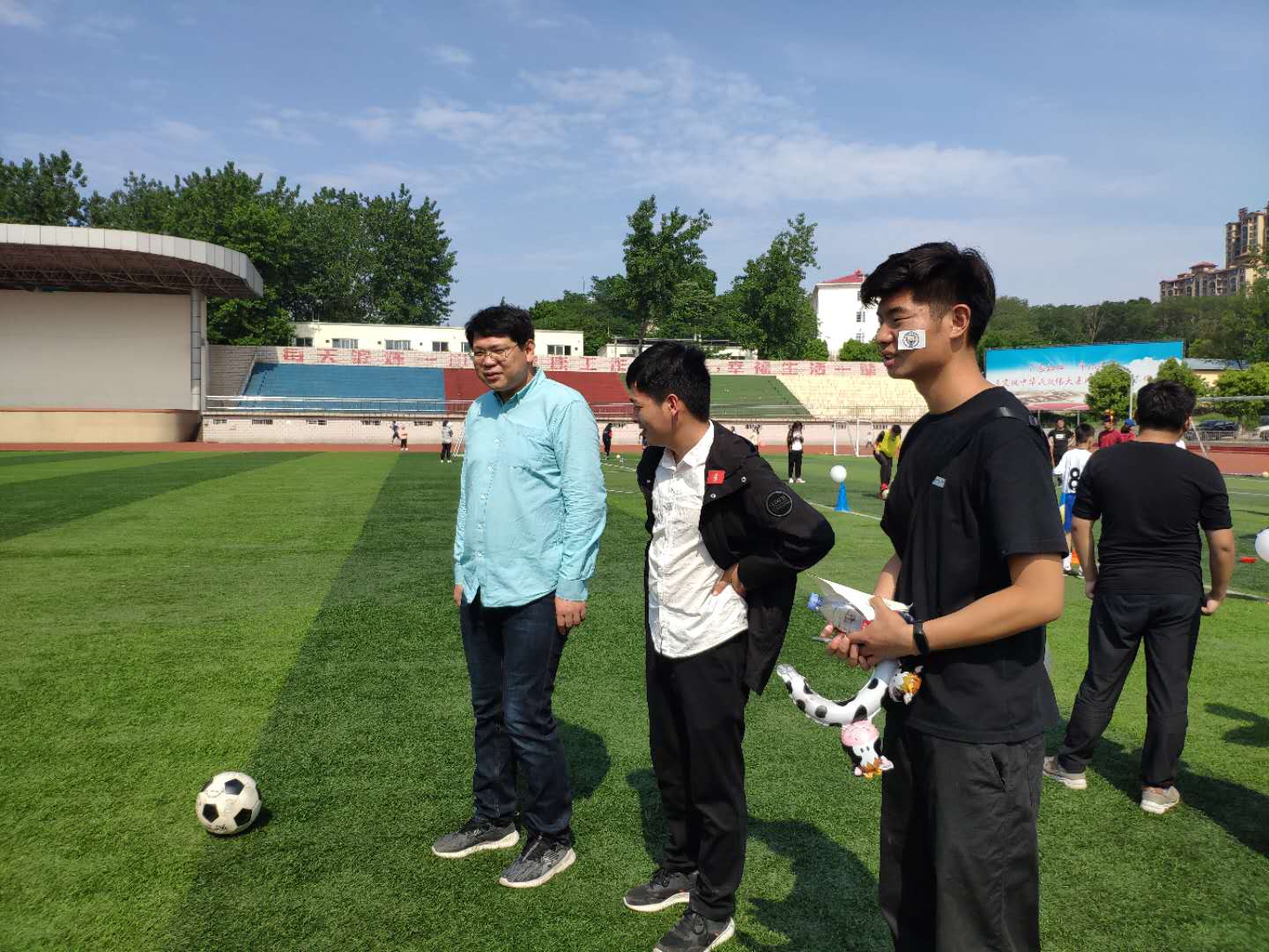 微信图片_20190512180229.jpg hg皇冠官网